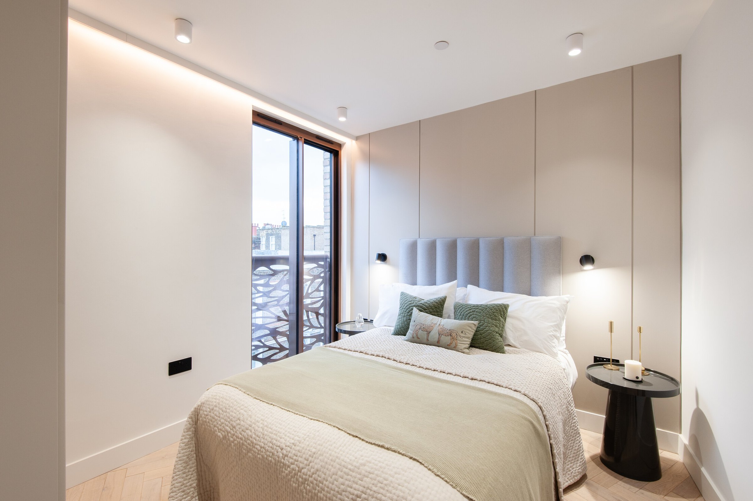 Market Place bedroom with fluted headboard and integrated bedside lighting, Acton, by HDEY